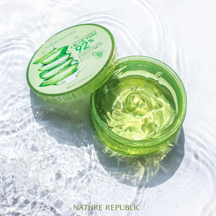 Nature Republic - Soothing & Moisture Aloe Vera 92% Soothing Gel 300ml.