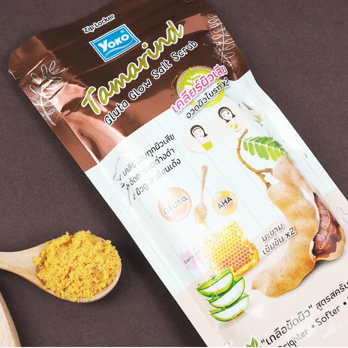 Yoko - Tamarind Gluta Glow Salt Scrub 300g.