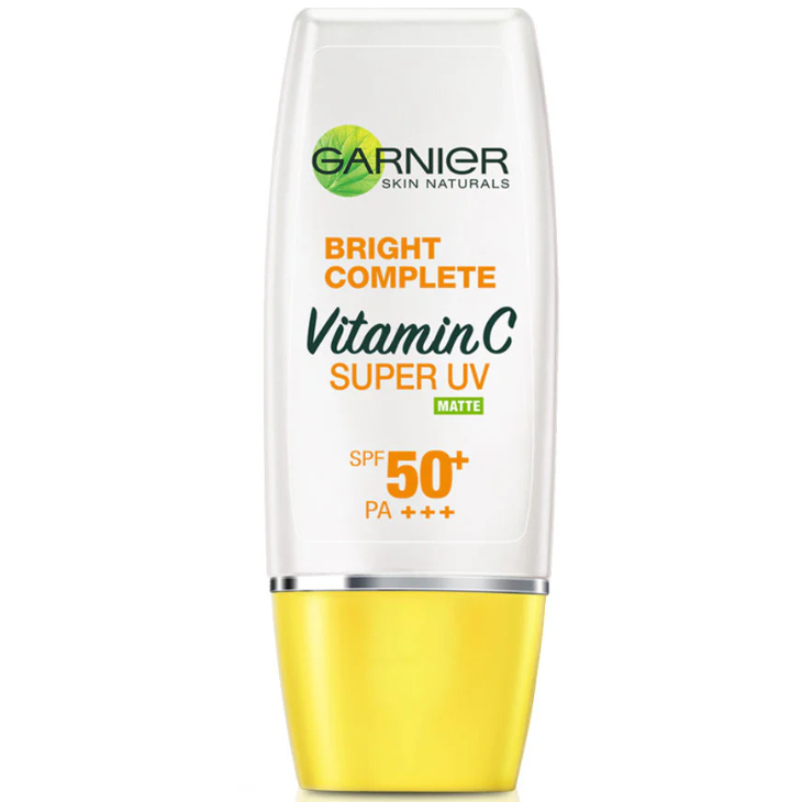 Garnier - Bright Complete Vitamin C Super UV Matte SPF50+ PA+++ 30ml.