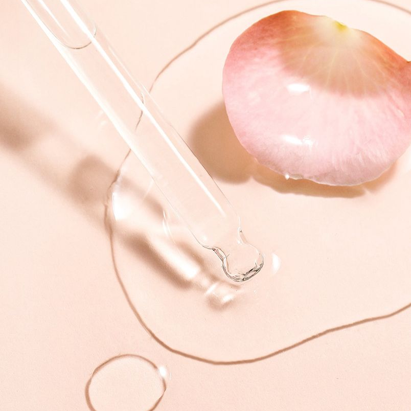 Cocoon Vietnam - Rose Serum (Tinh Chất Hoa Hồng) with Rose Extract & Vitamin B5 30ml.