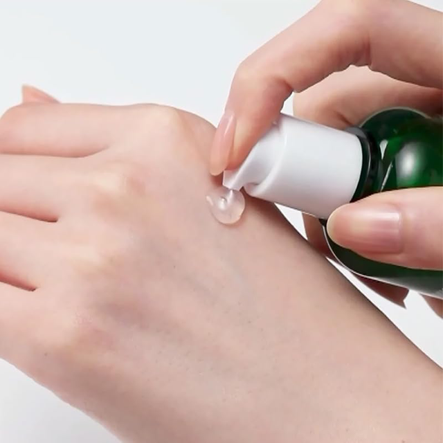 Dr.G - R.E.D Blemish Clear Soothing Active Essence 30ml.