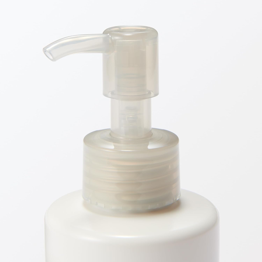 MUJI - Sunscreen Gel SPF50+ PA++++ 150ml.