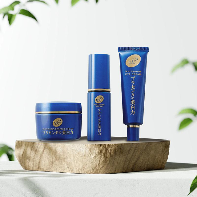 Meishoku - Placewhiter Whitening Essence Serum 30ml.