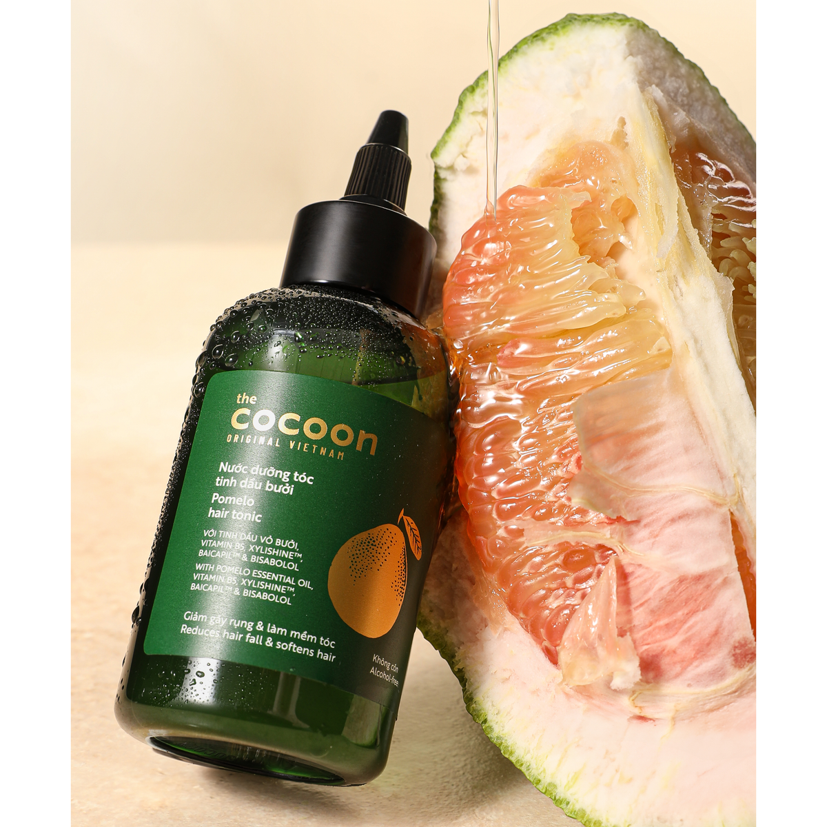 Cocoon Vietnam - Pomelo Hair Tonic (Nước Dưỡng Tóc Tinh Dầu Bưởi) with Pomelo Essential Oil, Vitamin B5, Xylishine™, Baicapil™ & Bisabolol, Alcohol-Free 140ml.