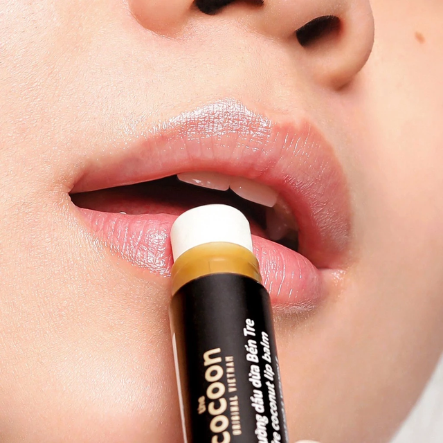 Cocoon Vietnam - Ben Tre Coconut Lip Balm (Son Dưỡng Dầu Dừa Bến Tre) with Shea Butter & Vitamin E 5g. (Pack of 3)