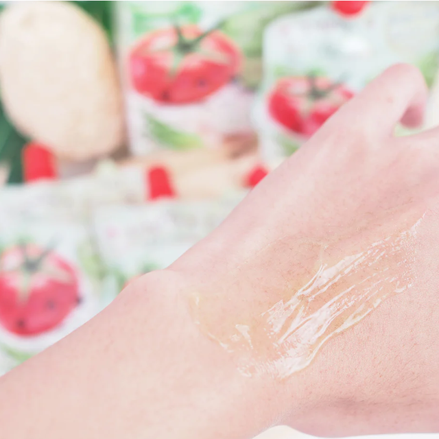 Smooto - Tomato Aloe Snail Jelly Scrub 50ml. (Pack of 6)