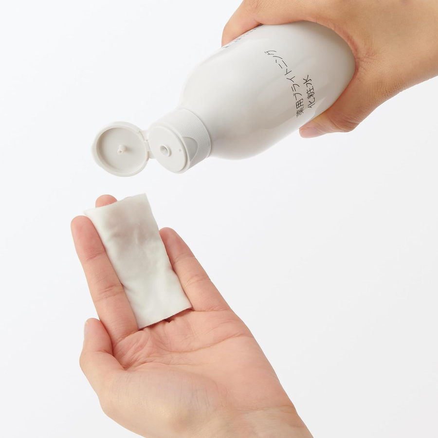 MUJI - Brightening Toning Water Lotion 300ml.