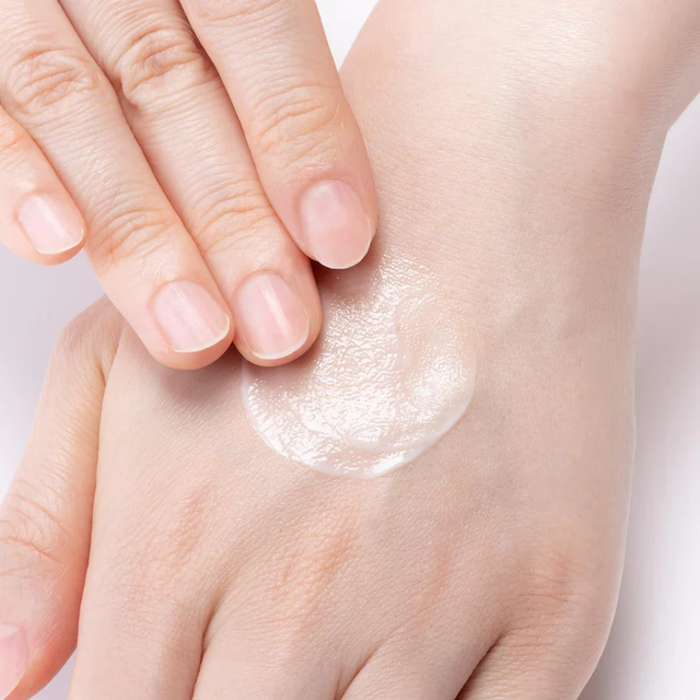 KOSE - CoenRich Q10 - Extra Guard Medicated Moist Shield Cream 80g.