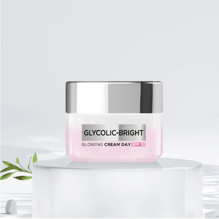 L'Oréal - Glycolic Bright Glowing Cream Day SPF30 15ml.