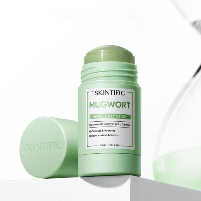 Skintific - Mugwort Anti Pores & Acne Clay Stick 40g.