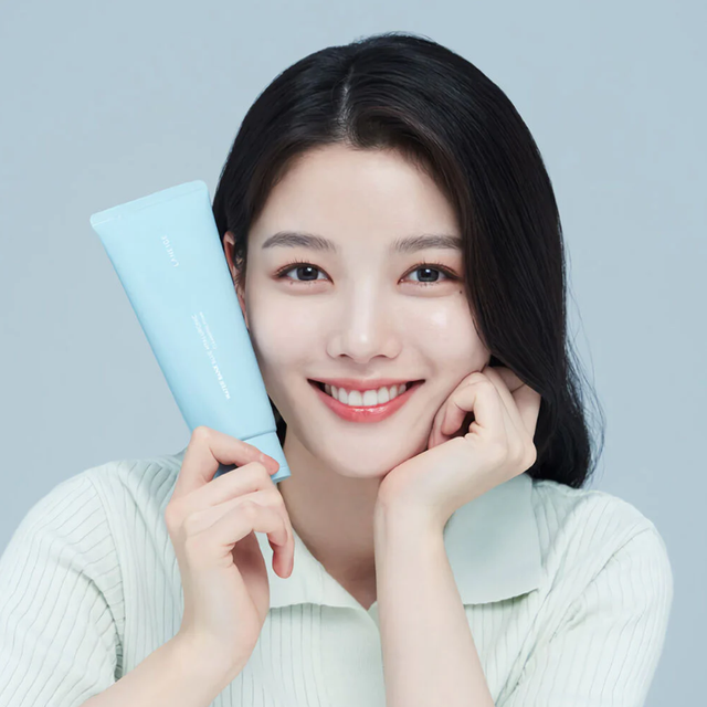 Laneige - Water Bank Blue Hyaluronic Cleansing Foam 150g.