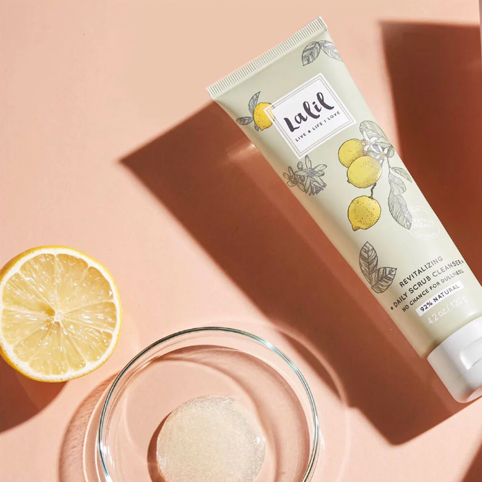 Lalil - Revitalizing Daily Scrub Cleanser 120g.