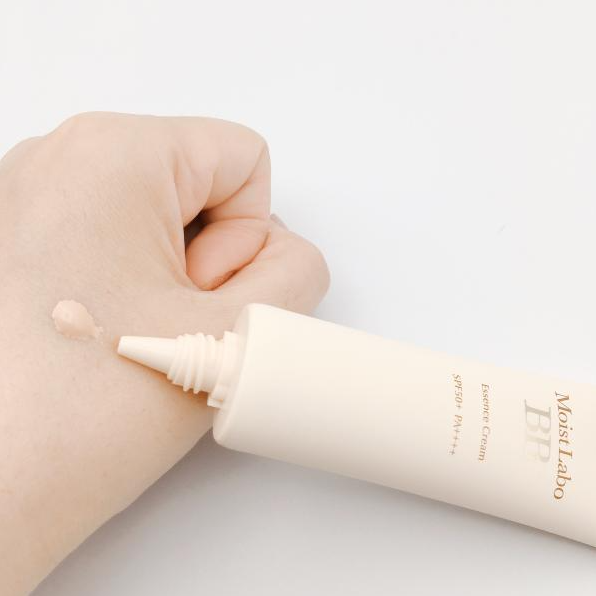 Meishoku - Moist Labo BB Essence Cream SPF50+ PA++++ #03 Natural Ocher 30g.
