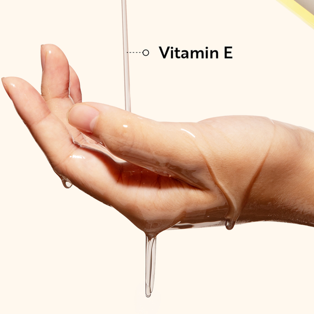 Cocoon Vietnam - Rose Cleansing Oil (Dầu Tẩy Trang Hoa Hồng) with Pure Rose Oil & Vitamin E 310ml.