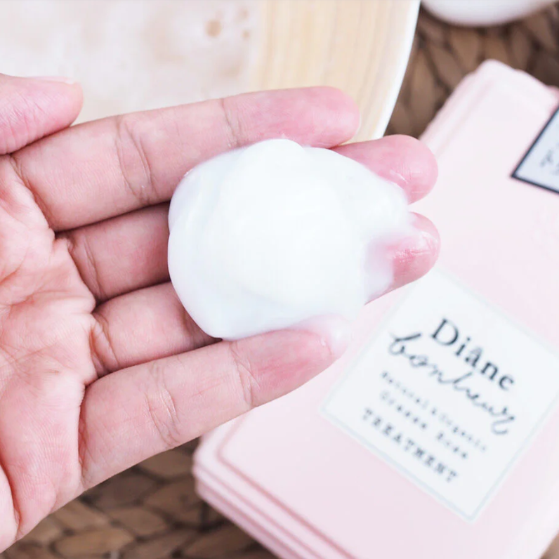 Moist Diane - Bonheur Natural & Organic Grasse Rose Treatment 500ml.