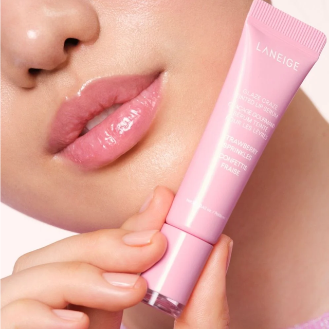 Laneige - Glaze Craze Tinted Lip Serum #Strawberry Sprinkles 12g.