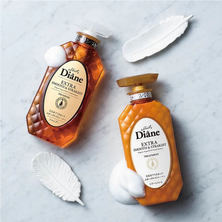 Moist Diane - Extra Smooth & Straight Treatment with Organic Argan Oil & Cuticle Keratin 450ml.