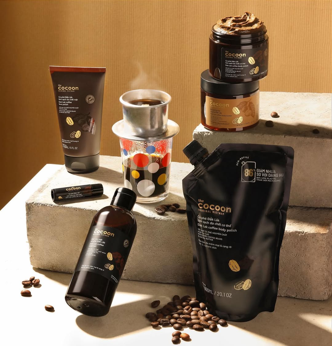 Cocoon Vietnam - Dak Lak Coffee Cleanser (Gel Rửa Mặt Cà Phê Đắk Lắk) with Coffee Oil, Caffeine & Amino Acids 310ml.