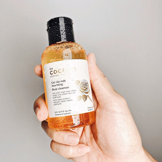 Cocoon Vietnam - Rose Cleanser (Gel Rửa Mặt Hoa Hồng) with Rose Extract & Betaine 140ml.