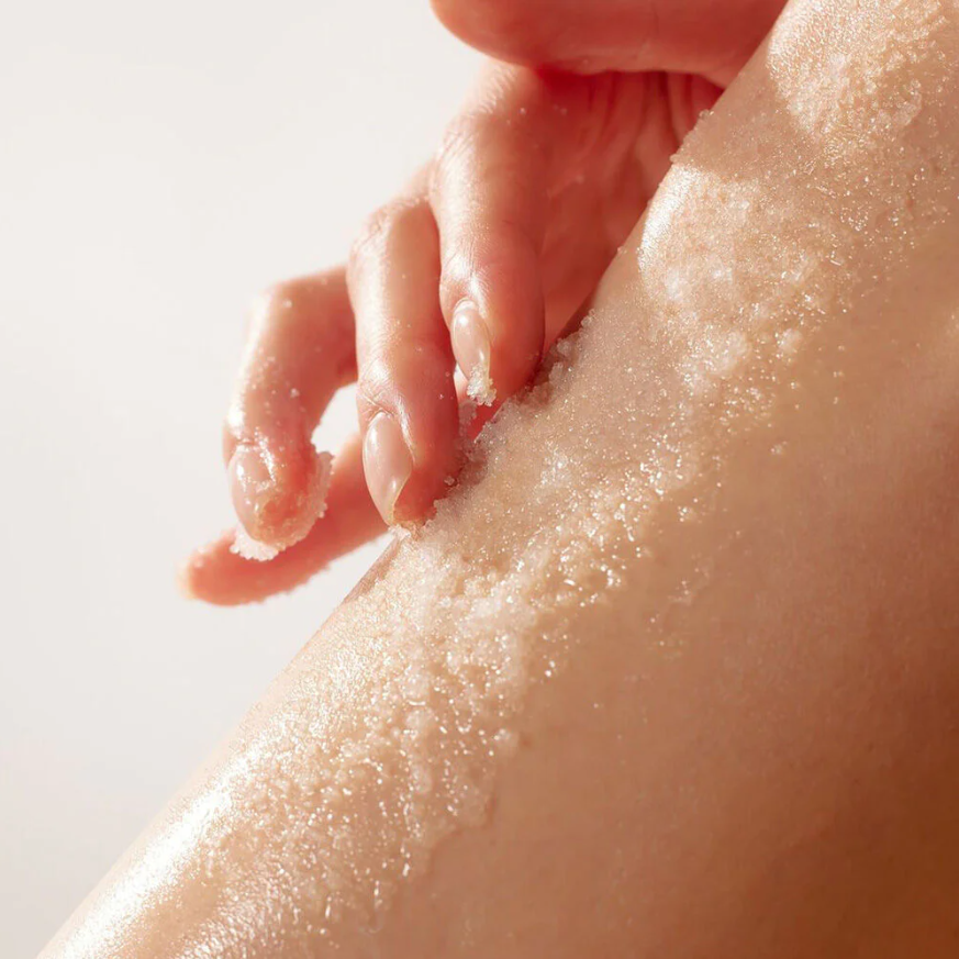 Plu - Perfumed Body Scrub Fleur Soap 500g.