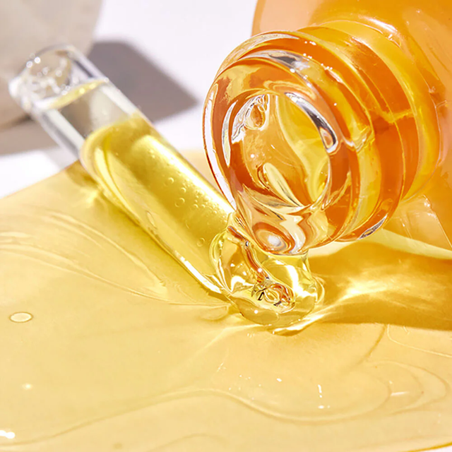 Laneige - Radian-C Spot Serum 15.2% Vitamin C Derivative Niacinamide 10g.