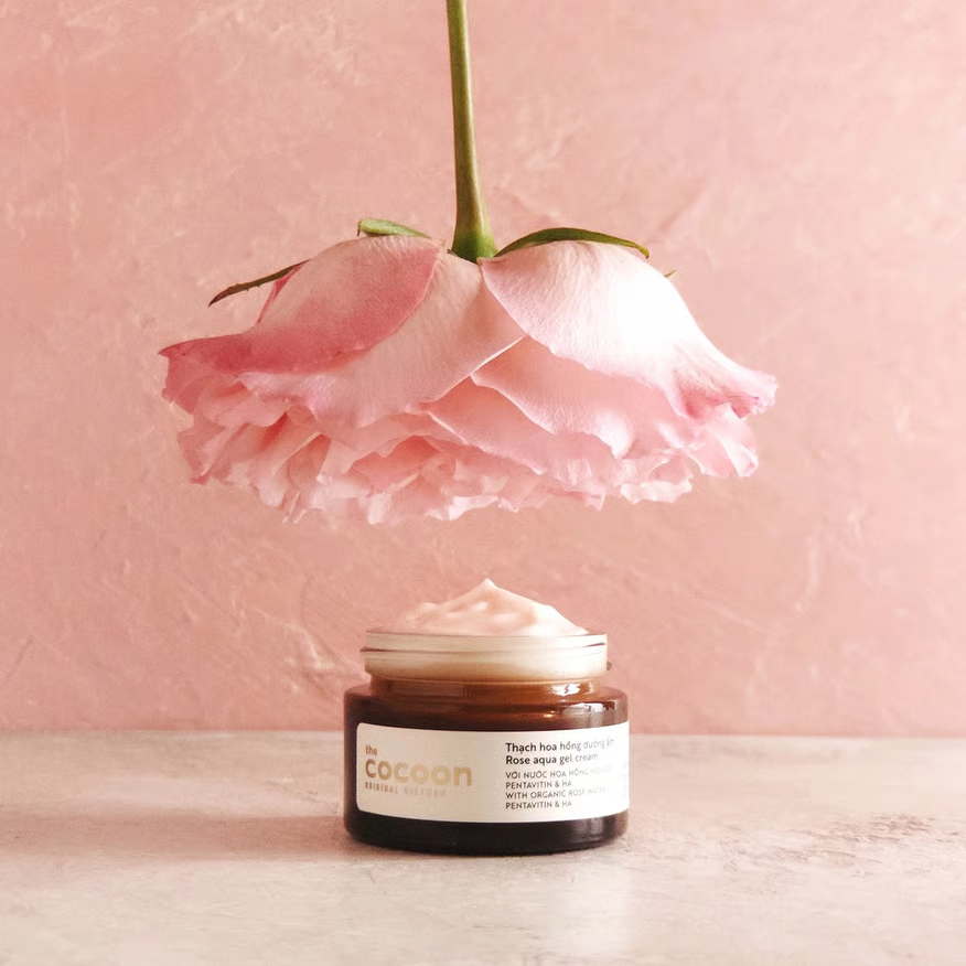 Cocoon Vietnam - Rose Aqua Gel Cream (Thạch Hoa Hồng Dưỡng Ẩm) with Organic Rose Water & HA 30ml.