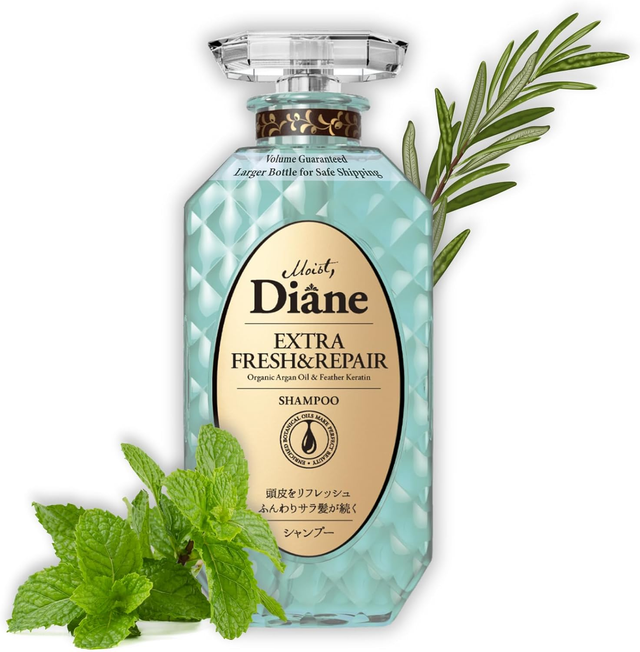 Moist Diane - Extra Fresh & Hydrate Shampoo with Organic Argan Oil & Feather Keratin 450ml.