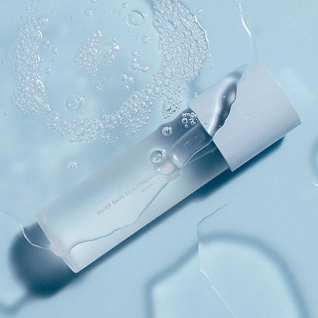 Laneige - Water Bank Blue Hyaluronic Essence Toner #Dry 160ml.