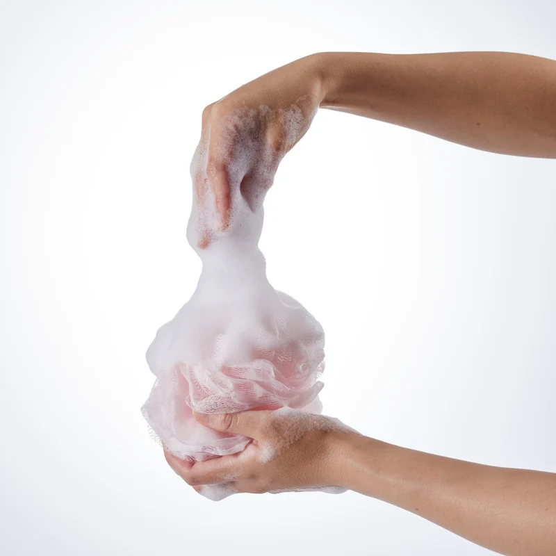 Minon - Moisturizing Body Wash For Sensitive Skin 450ml.