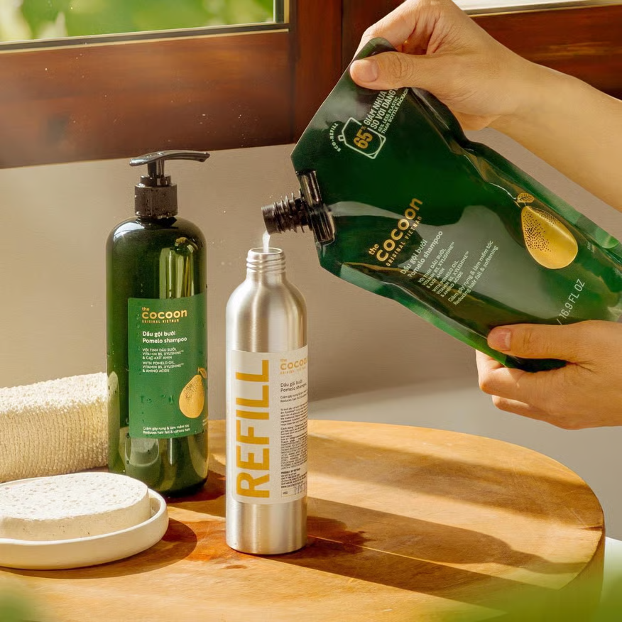 Cocoon Vietnam - Pomelo Shampoo (Dầu Gội Bưởi) with Pomelo Oil, Vitamin B5, Xylishine™ & Amino Acids, Sulfate-Free Refill 500ml.