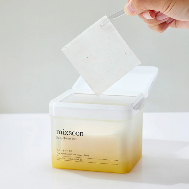 Mixsoon - Bean Toner Pad 180ml. (70 Pads)