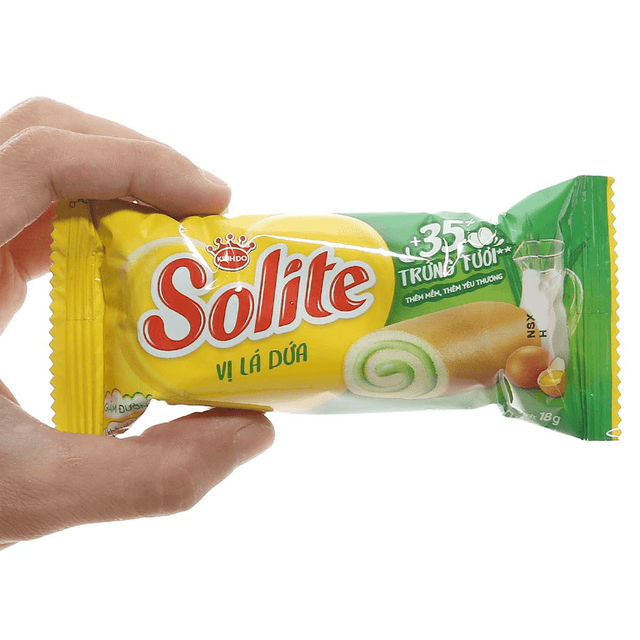 KINH DO - Solite - Rolled Sponge Cake Cuộn Kinh Đô Khay Cuộn Lá Dứa Pandan Leaf Roll 360g.