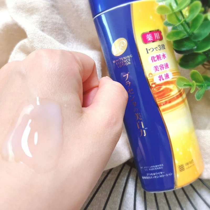 Meishoku - Whitening Essence Lotion 190ml.