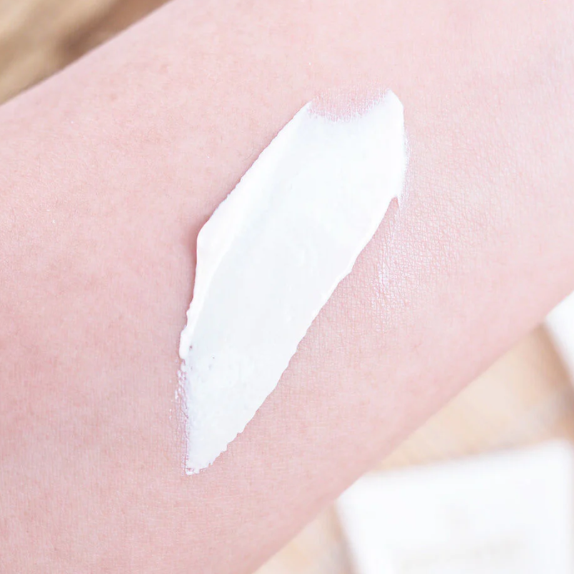 Preme Nobu - UV Whitening SPF50+/PA++++ 30g.