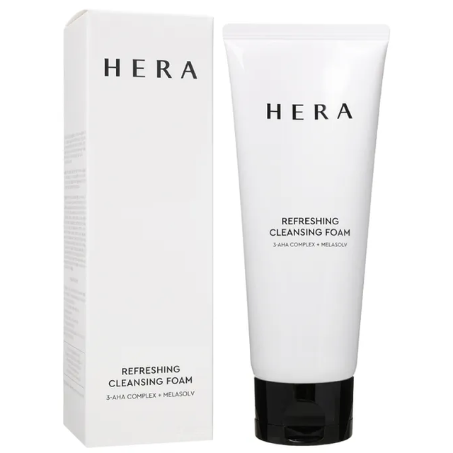 HERA - Refreshing Cleansing Foam with 3-AHA Complex + Melasolv 160g.