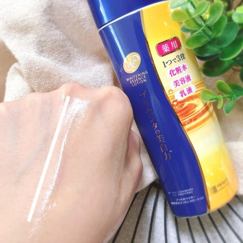 Meishoku - Whitening Essence Lotion 190ml.