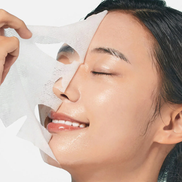 Isntree - Mugwort Calming Gauze Mask 23g. (Pack of 3)