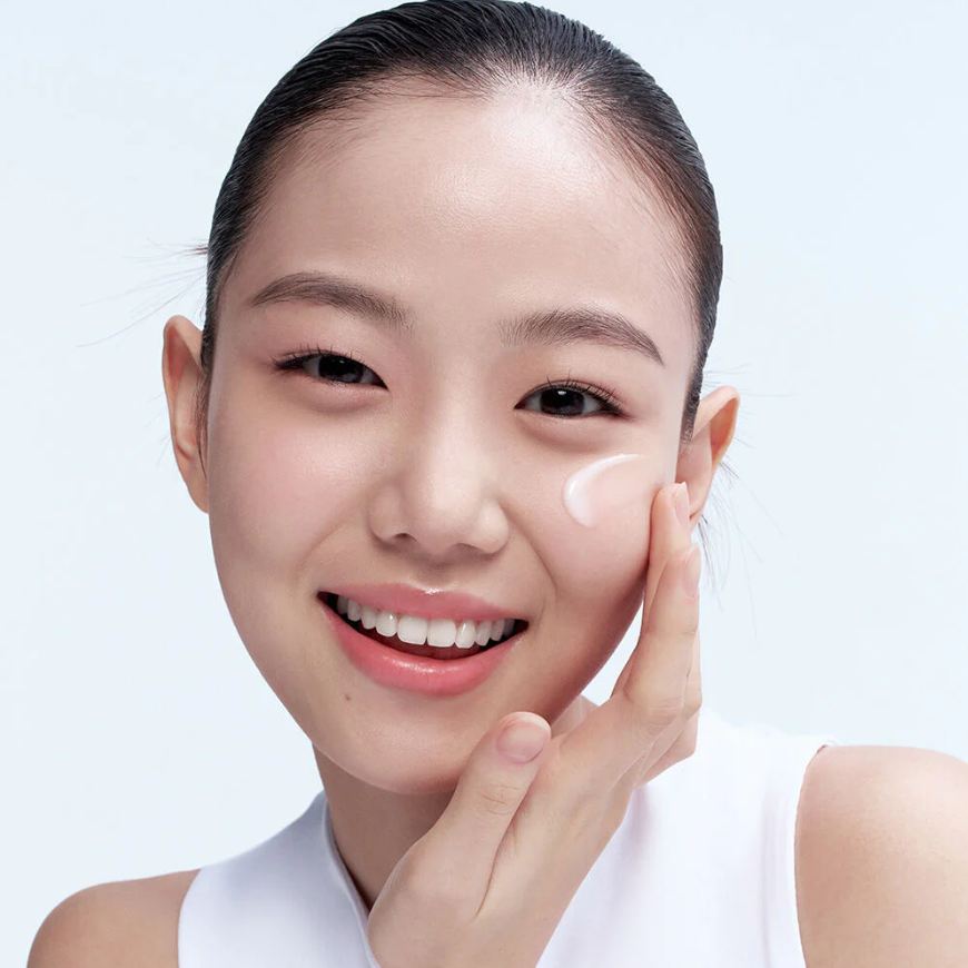 Laneige - Priming, Bluring and Oil Absorbing Smoothie Makeup Serum 30ml.
