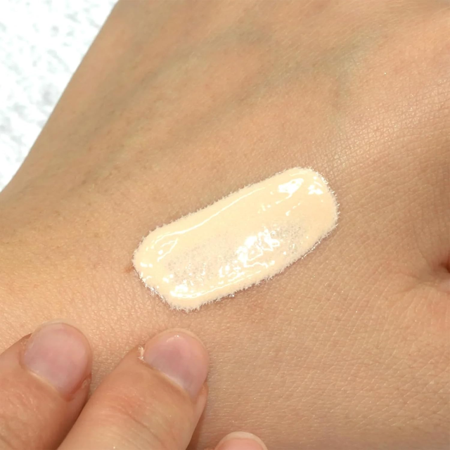 Canmake - Moist Prism Primer #01 Light Beige 25g.