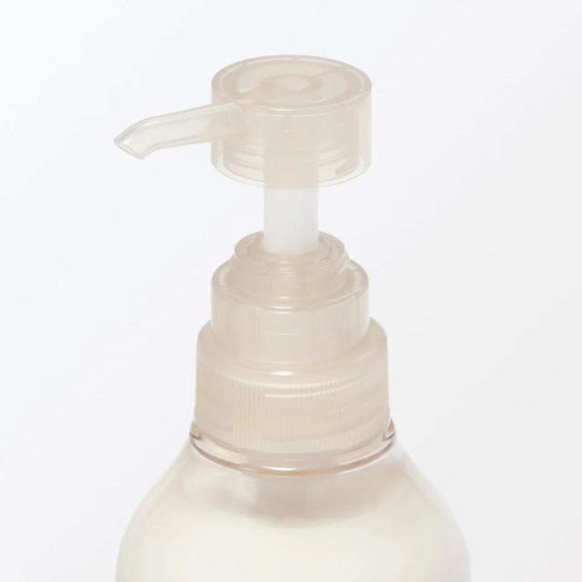 MUJI - Fermented Botanical Liquid Moisture Conditioner 400ml.