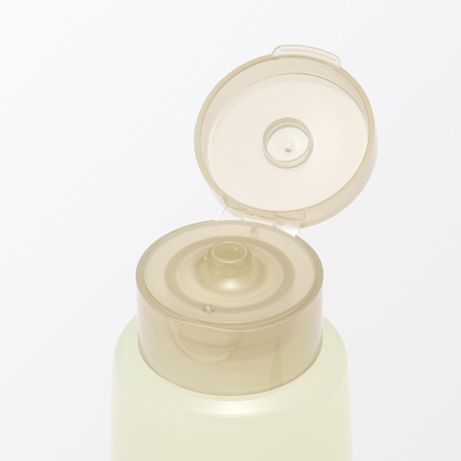 MUJI - Mild Gel Cleansing 220g.