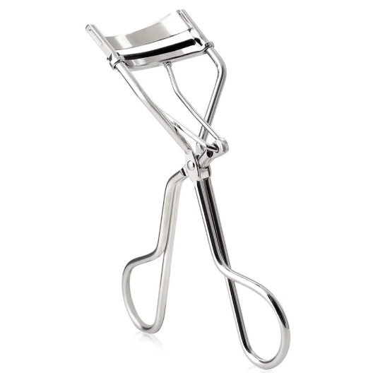 Shu Uemura - Eyelash Curler.