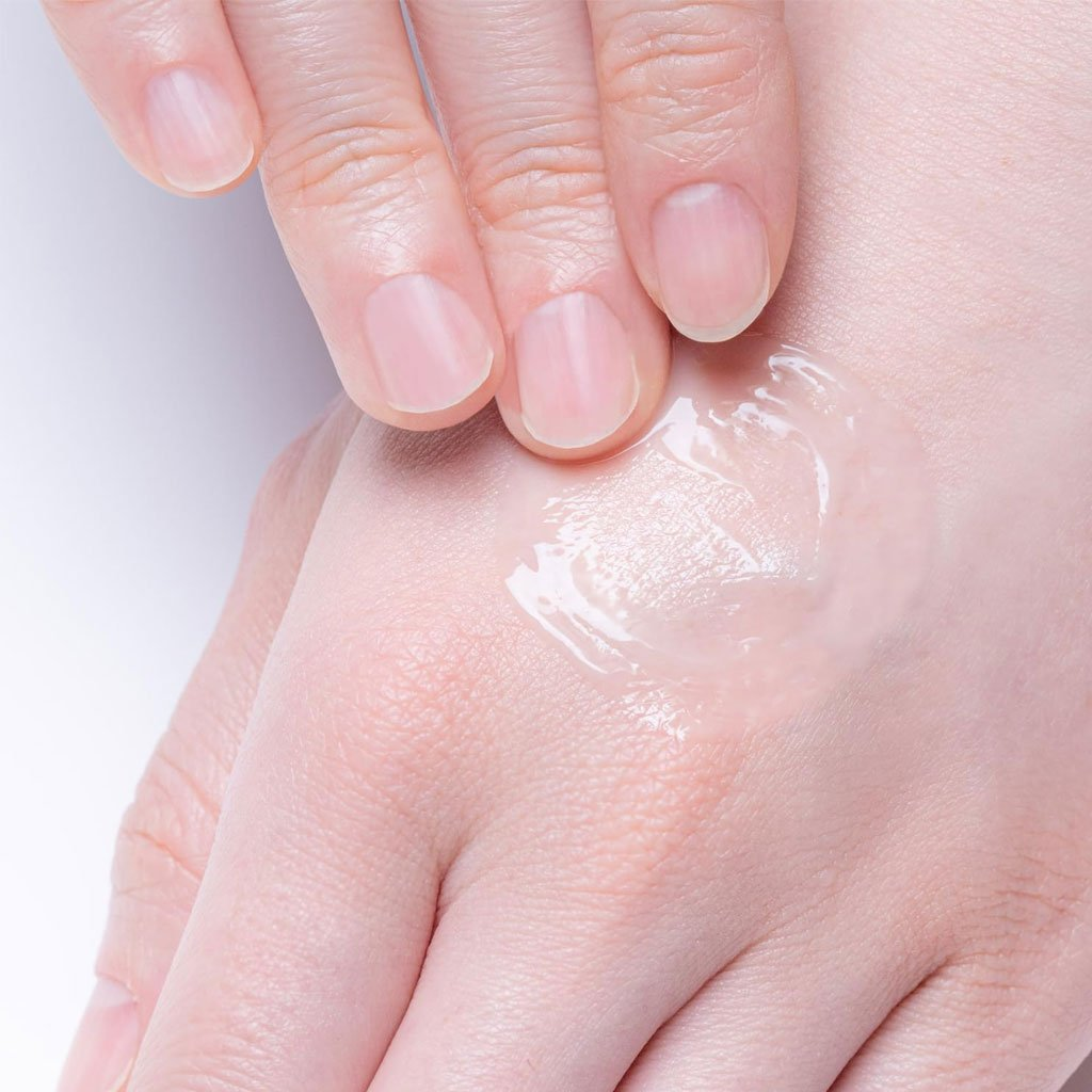 KOSE - Grace One - Wrinkle Care White Moist Gel Cream EX100g.