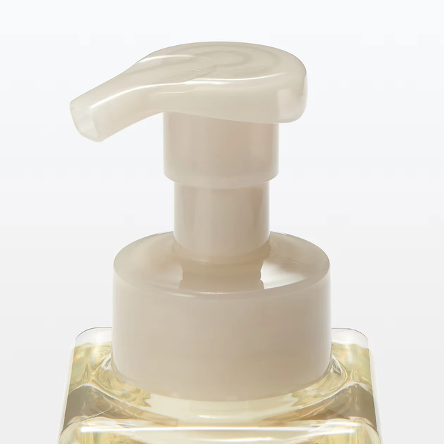 MUJI - Body Soap for Sensitive Skin Foam Type 400ml.