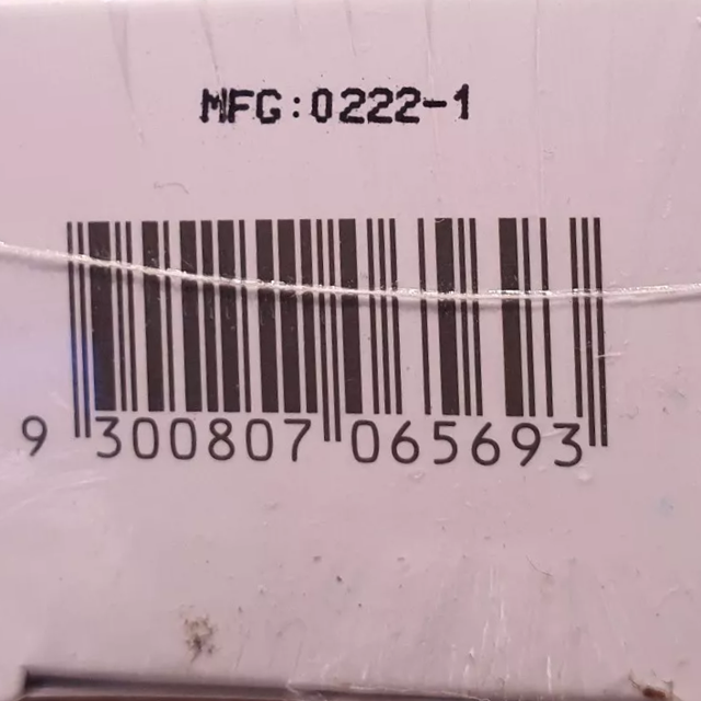 Smooth E - Body Acne Spray 50ml.