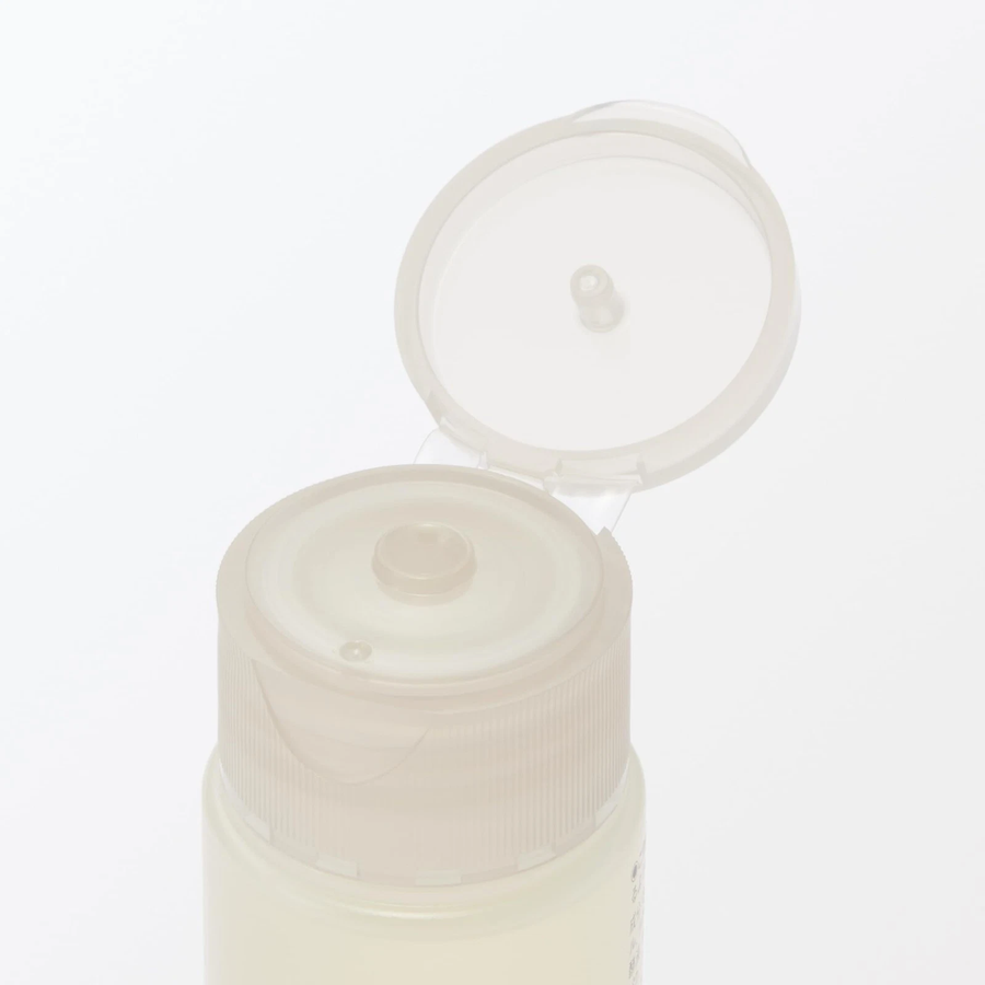 MUJI - Fermented Botanical Liquid Moisture Shampoo 50ml.