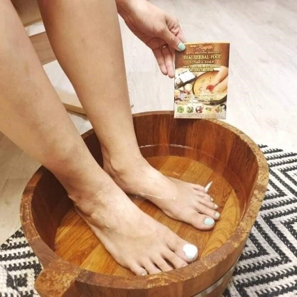 ISME - Thai Herbal Foot Scrub & Soak 20g. (Pack of 6)