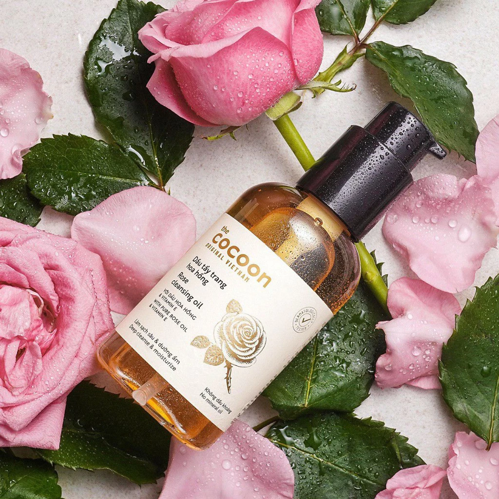 Cocoon Vietnam - Rose Cleansing Oil (Dầu Tẩy Trang Hoa Hồng) with Pure Rose Oil & Vitamin E 140ml.