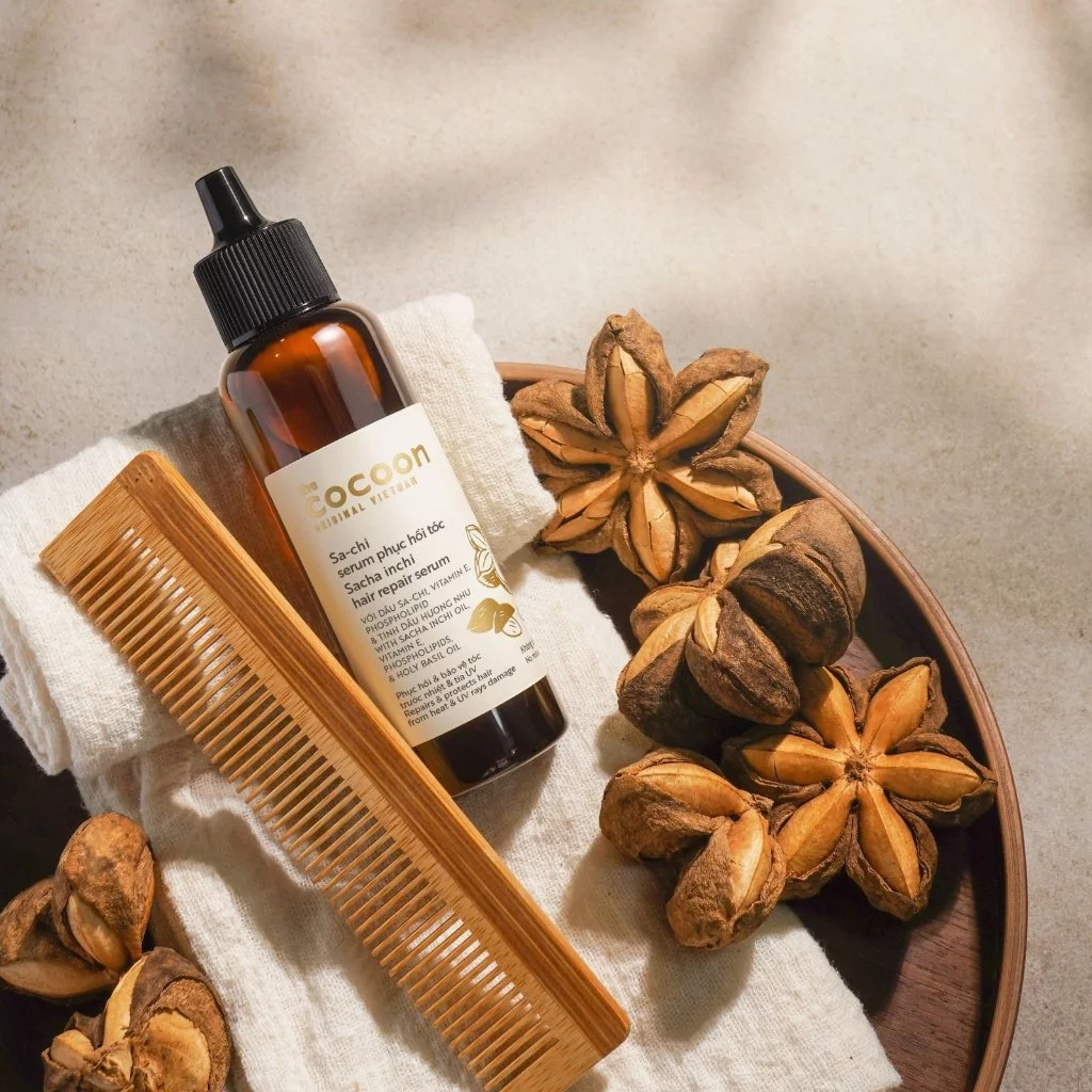 Cocoon Vietnam - Sacha Inchi Hair Repair Serum (Sa-chi Serum Phục Hồi Tóc) with Sacha Inchi Oil, Vitamin E, Phospholipids & Holy Basil Oil 70ml.
