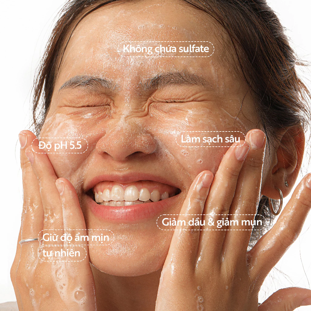 Cocoon Vietnam - Winter Melon Cleanser (Gel Bí Đao Rửa Mặt) with Winter Melon & Centella Extract, Tea Tree Oil & BHA 140ml.
